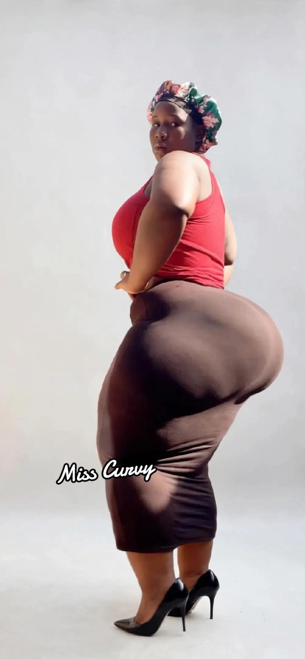 @Miss curvy 🥰