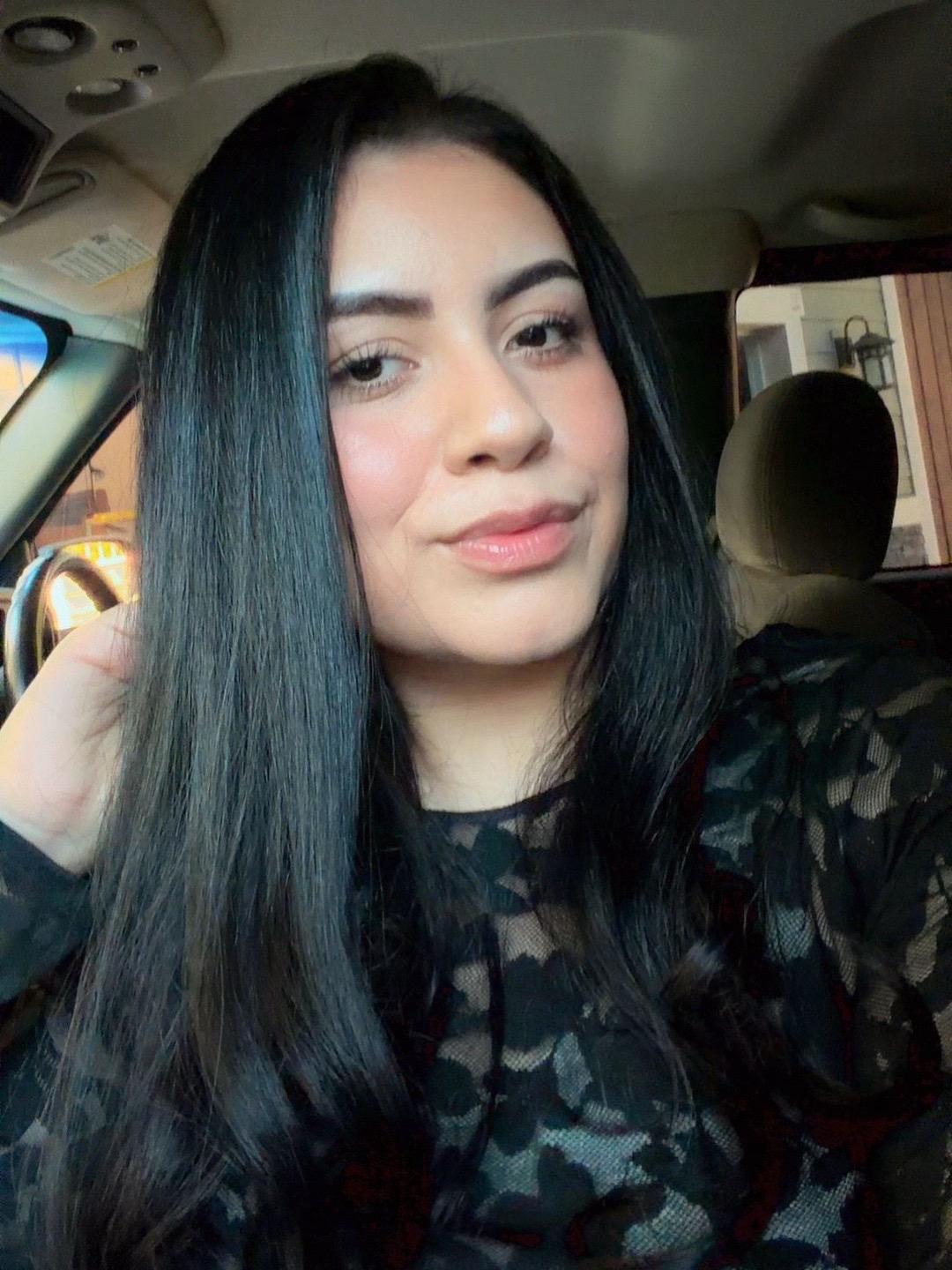 @Emily García