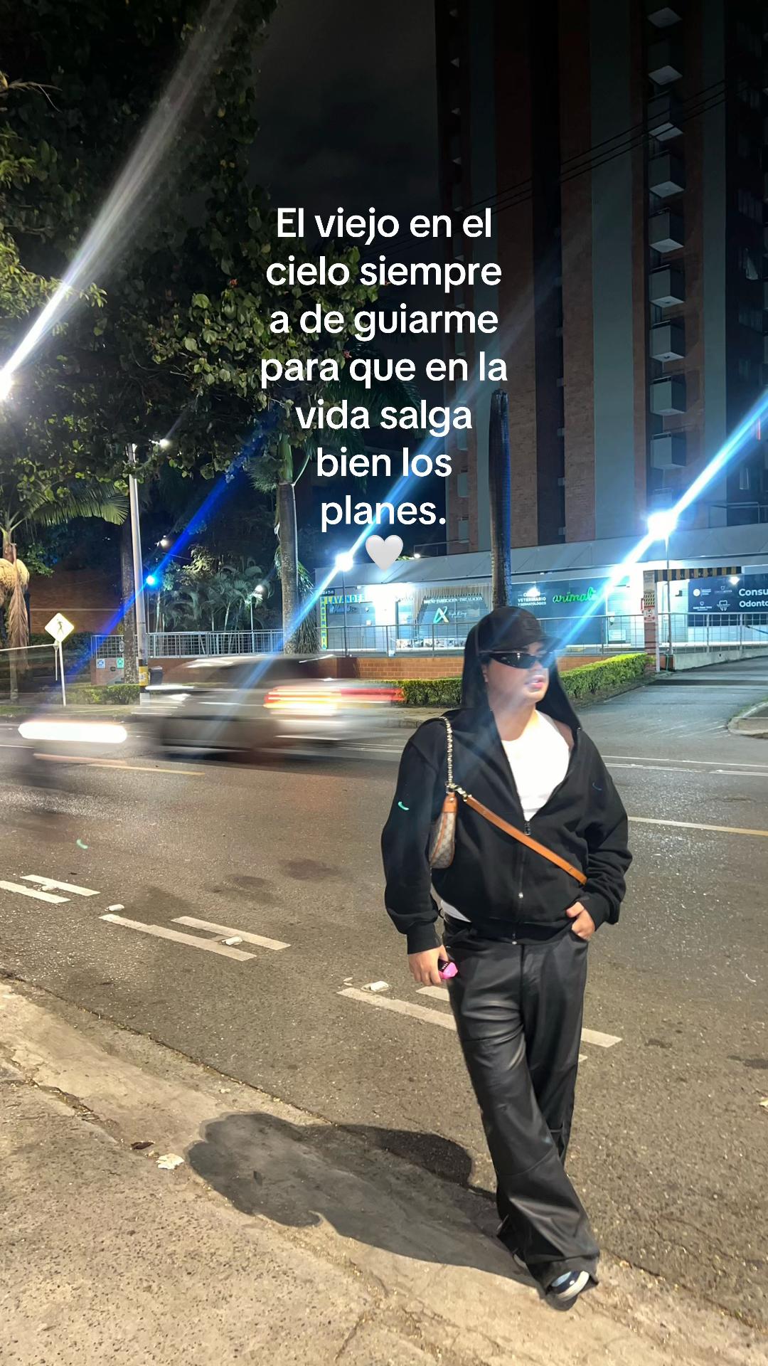 @𝒅𝒂𝒏𝒊
