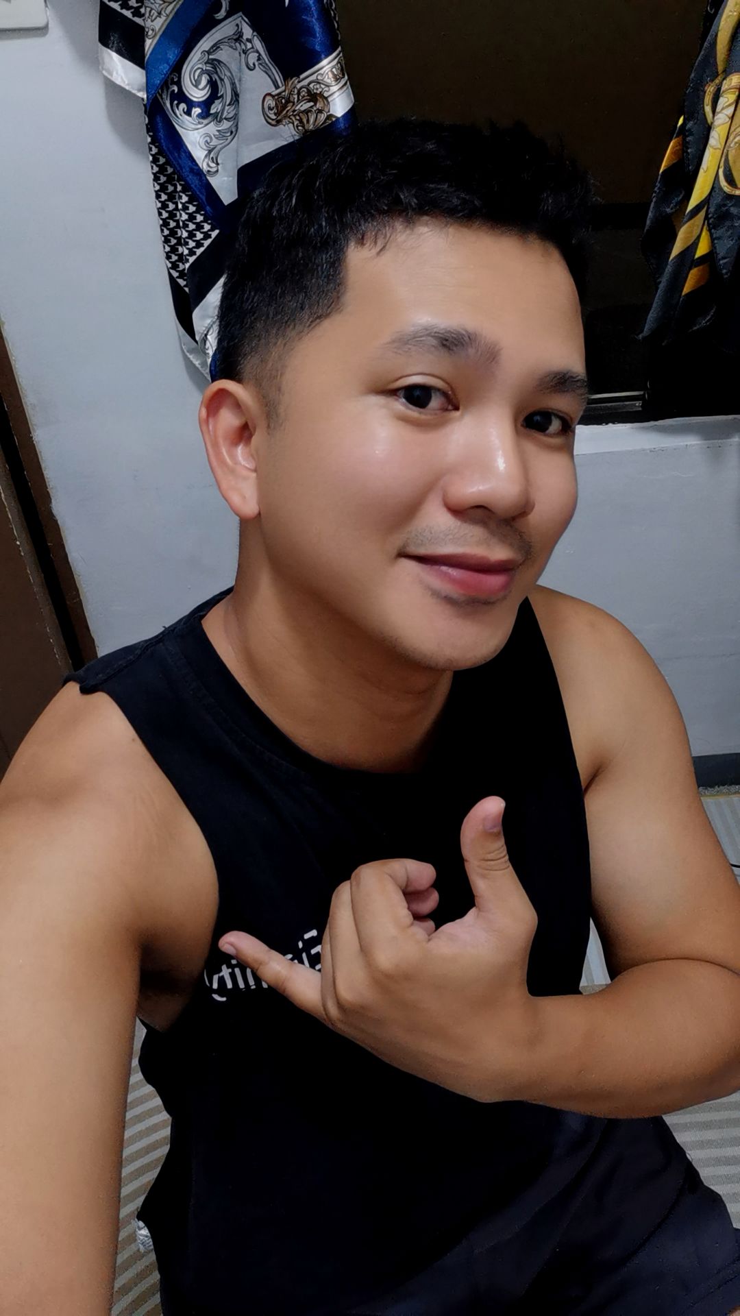 @Who's TanTan?