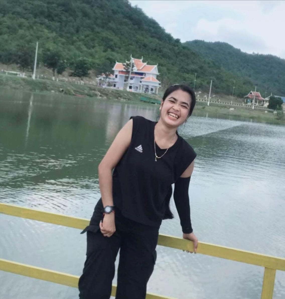 @លីណែត♥️😘🖐️