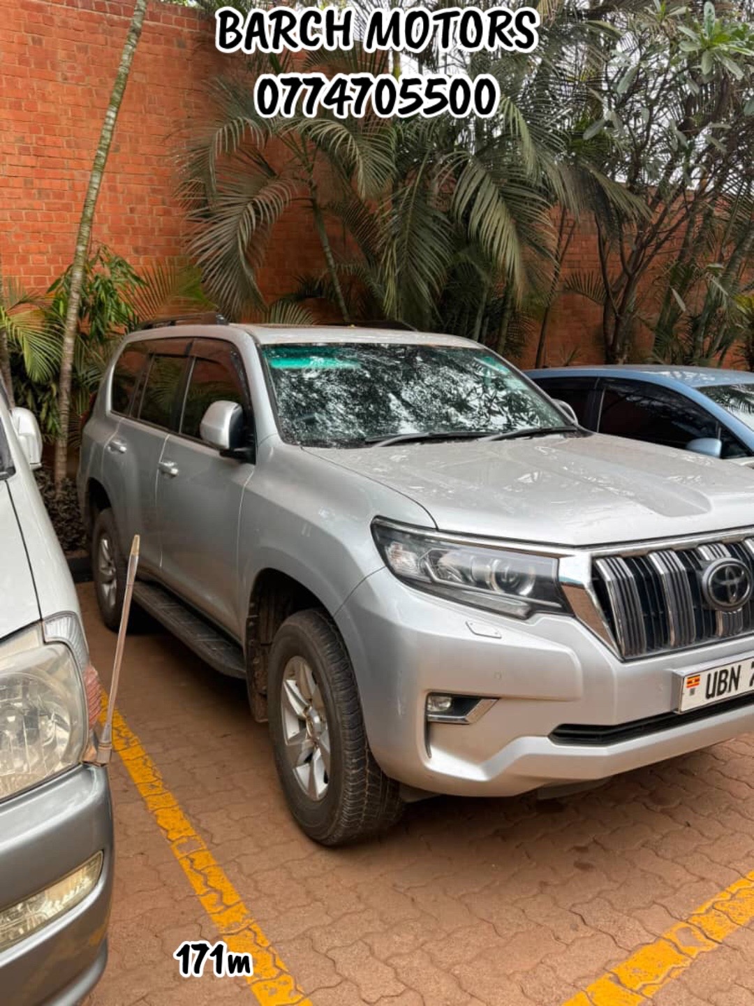 @Charlotte BARCH MOTORS O.A