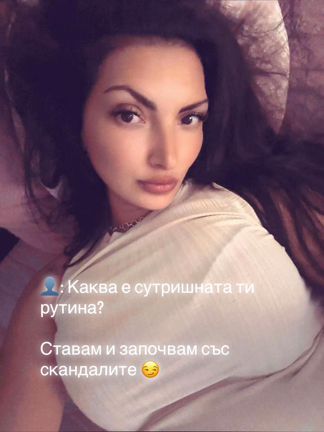 @💎 𝓖𝓸𝓵𝓭𝓮𝓷 𝓓𝓸𝓵𝓵 👑