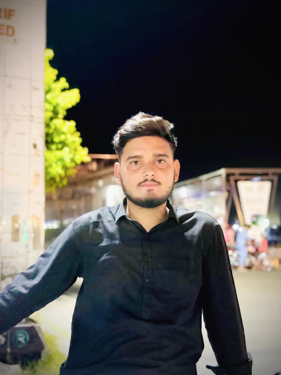 @👑عثمان جرال کنجاہ 🚩