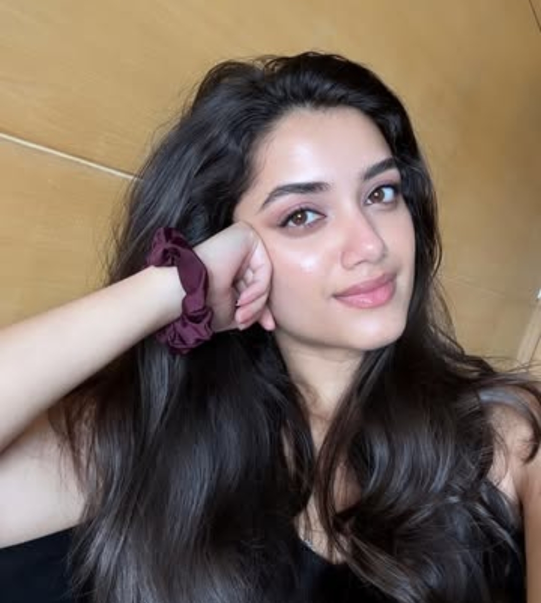 @bhagyashreeborse