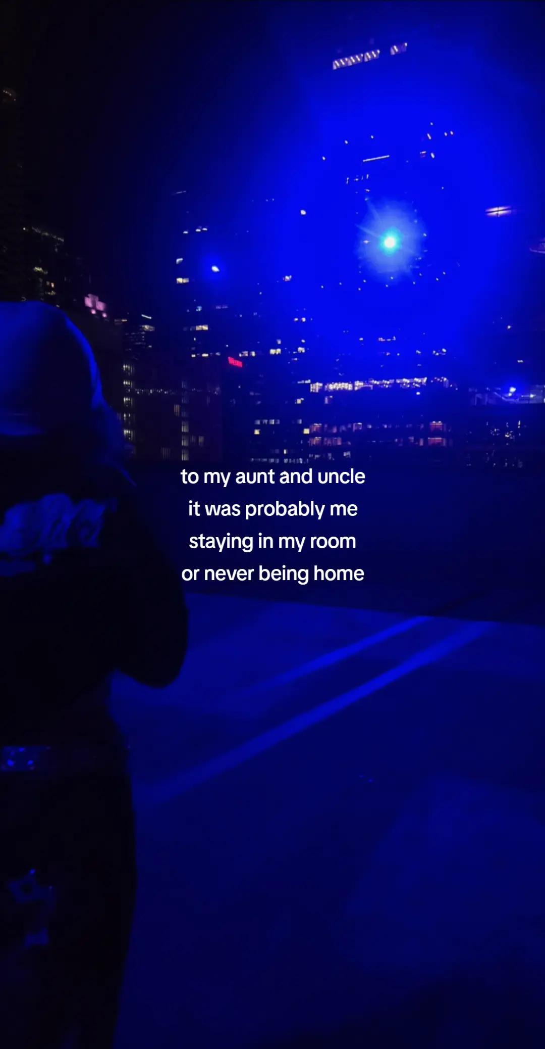 @️