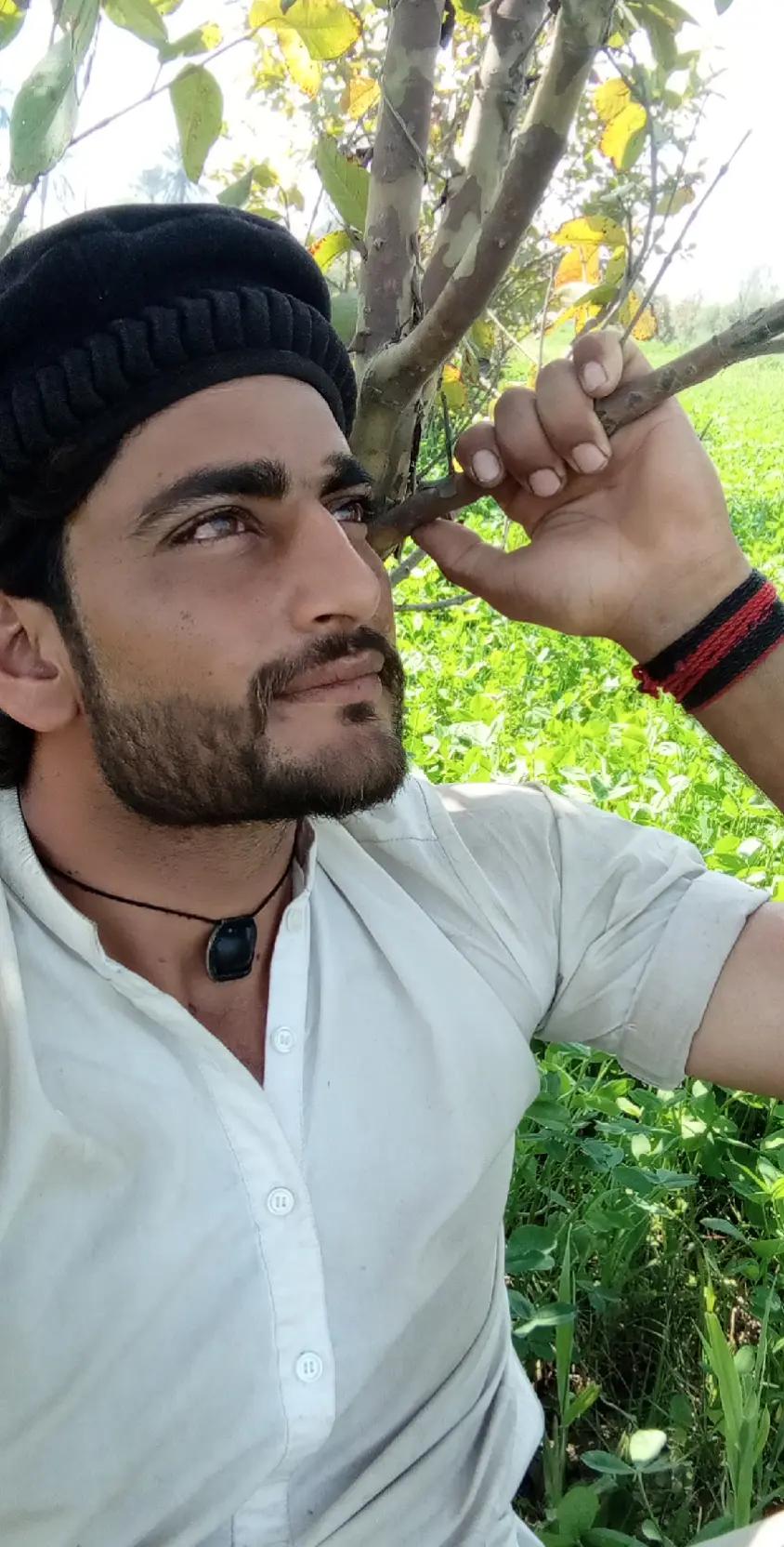 @Ali Hassan886303260097597
