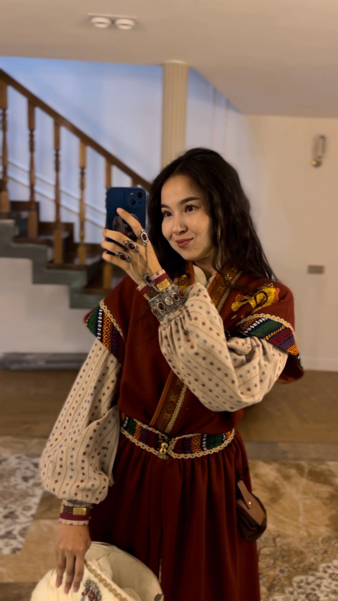 @Бибігүл👧🏻