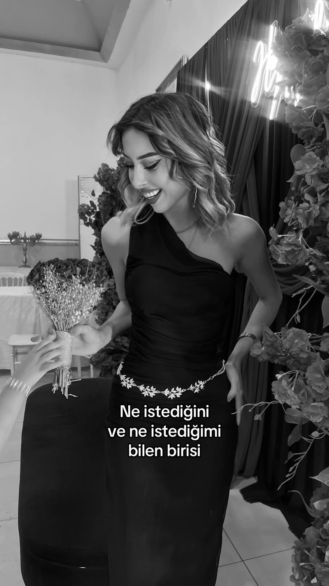 @Esra