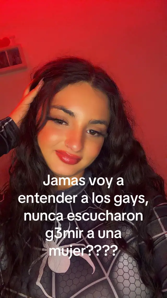 @_Saandraa_