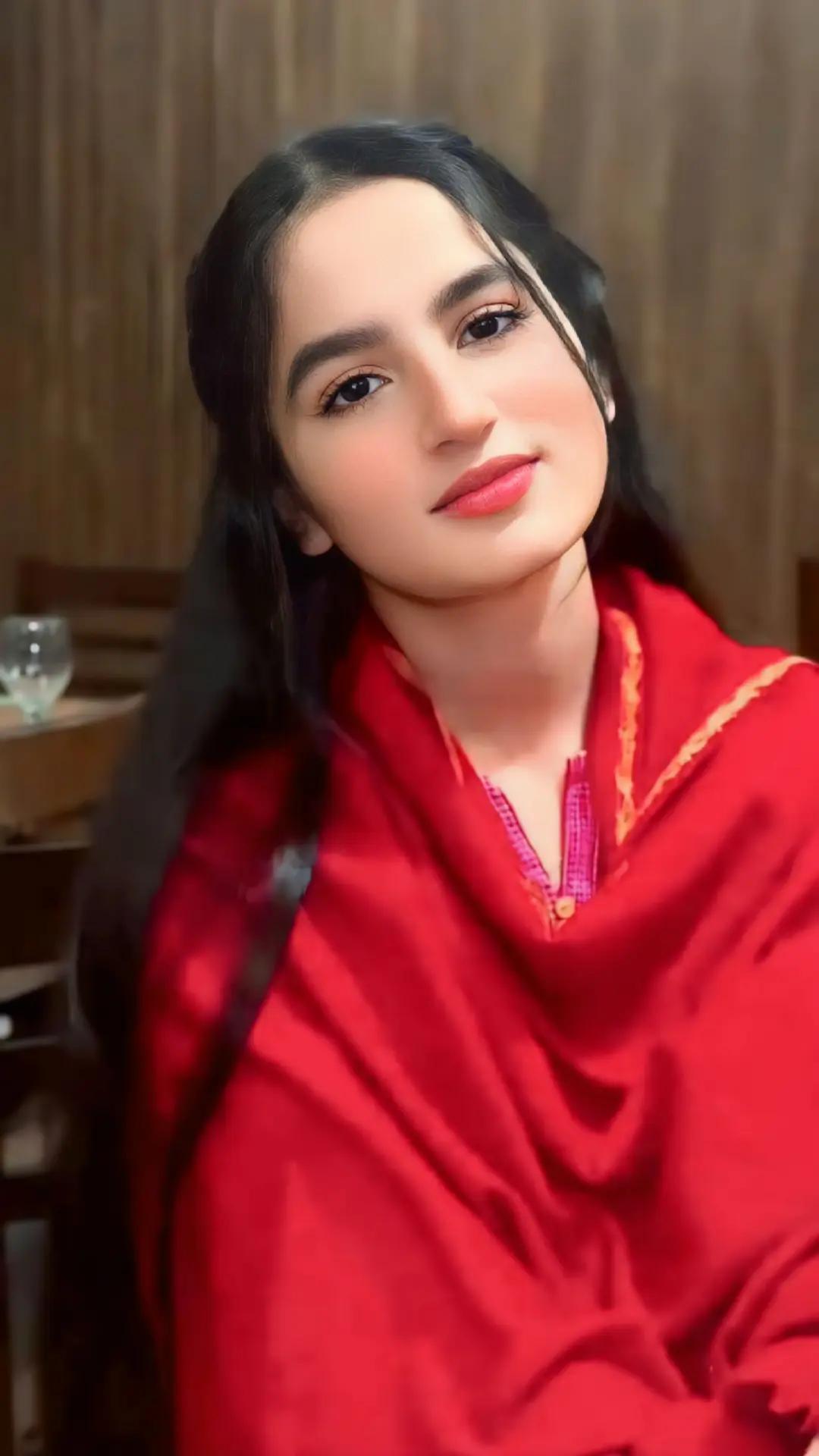 @Muneeba💞
