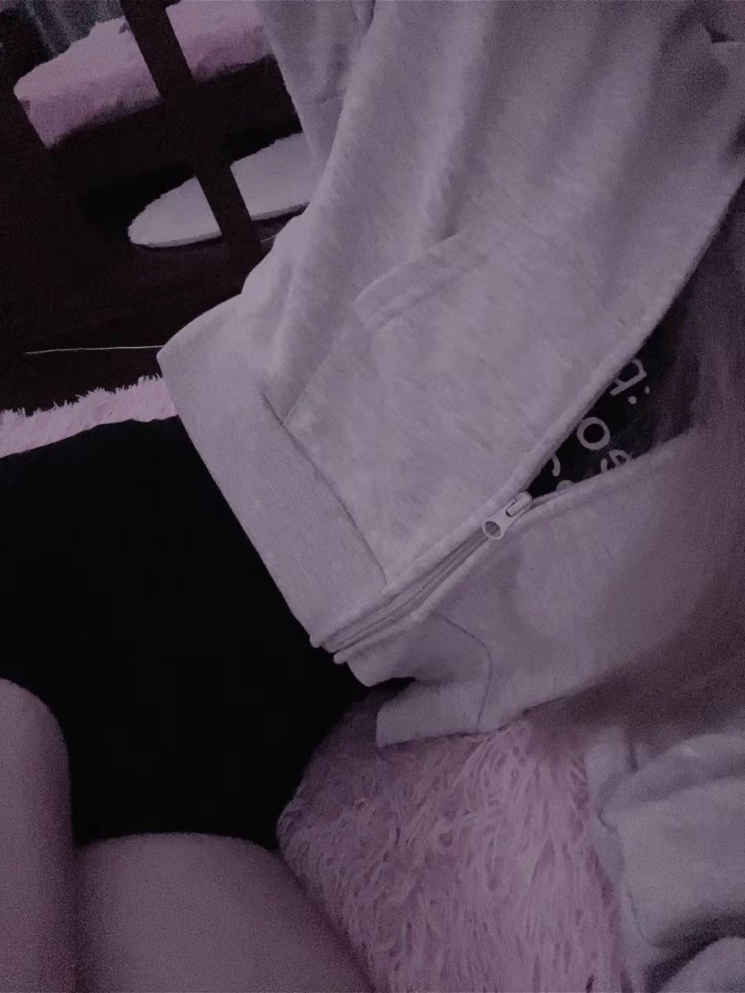 @0_0