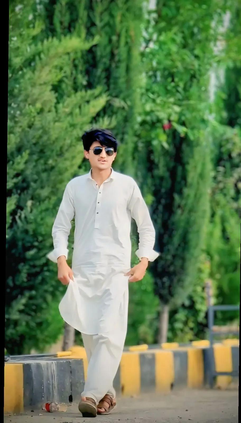 @Wahab khan👑