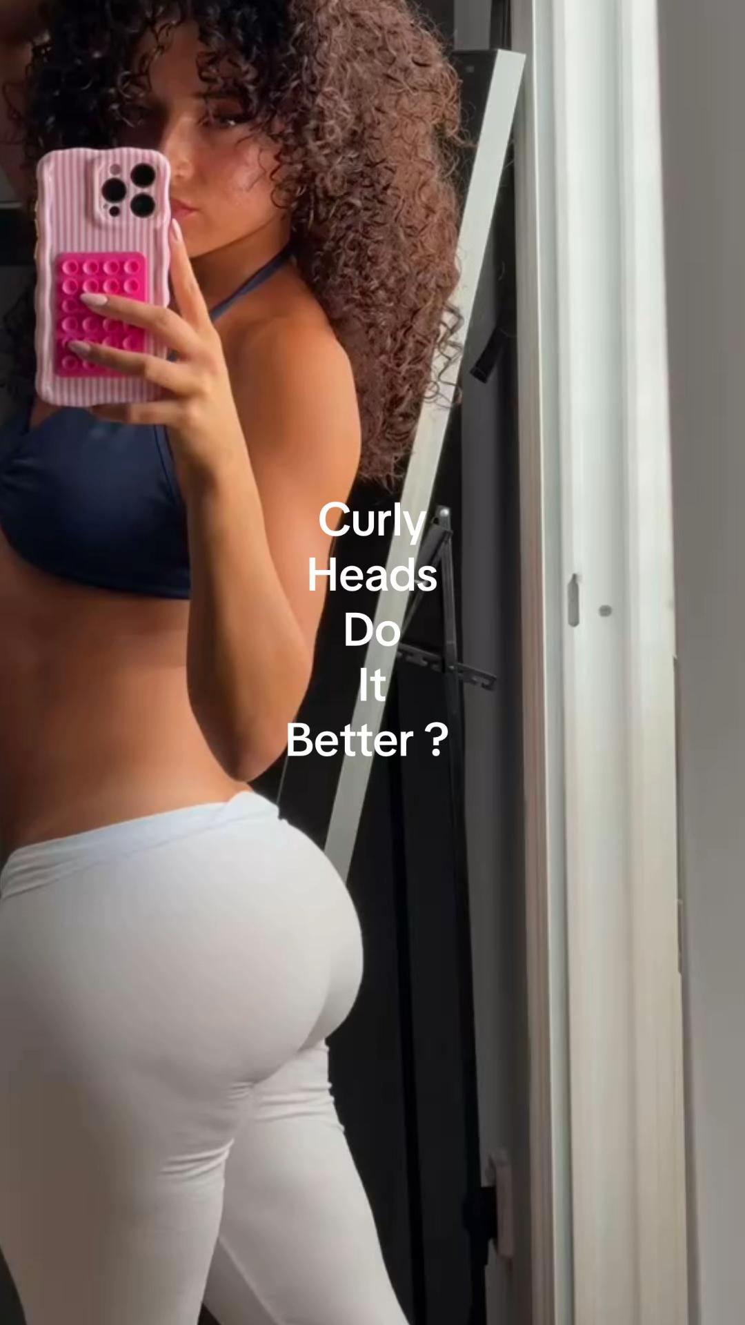 @myanicolesimpson_