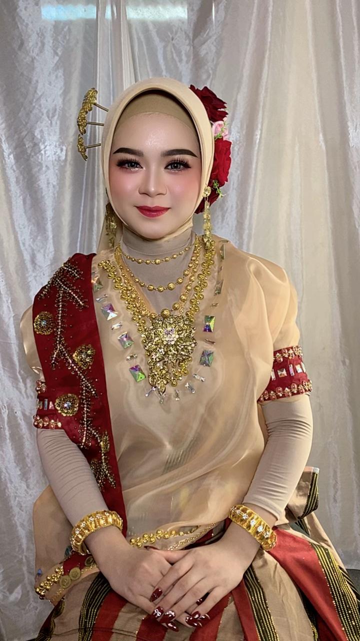 @hermawatimakeuphairdo,MUABone