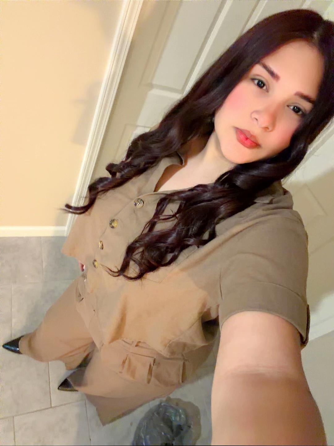 @Mar&iacute;a Montiel
