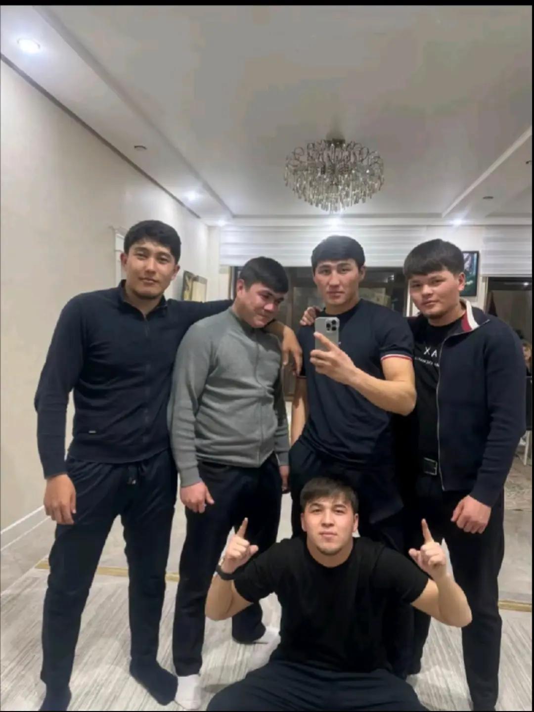 @🇰🇿
