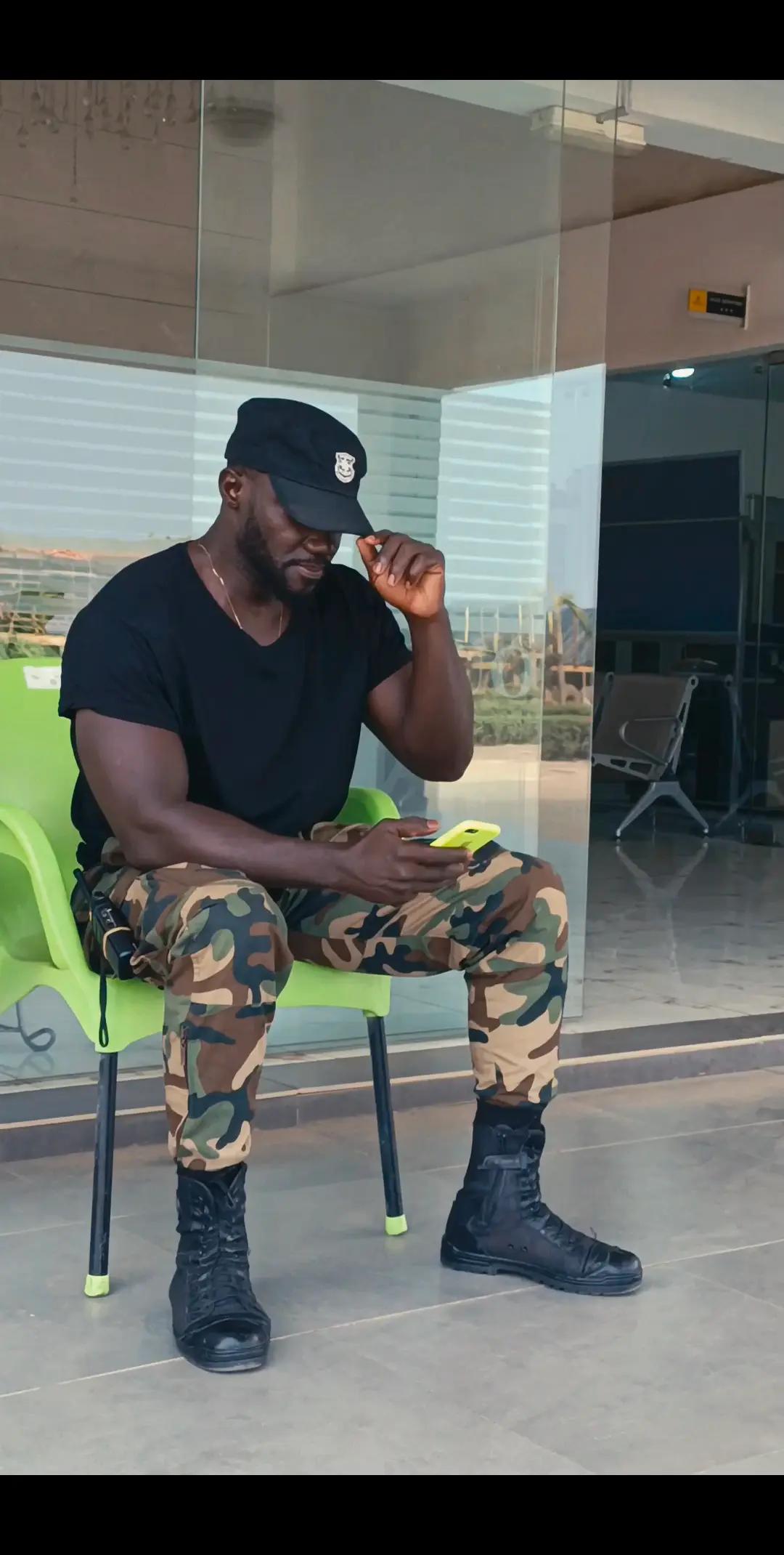 @Area💪🇬🇭