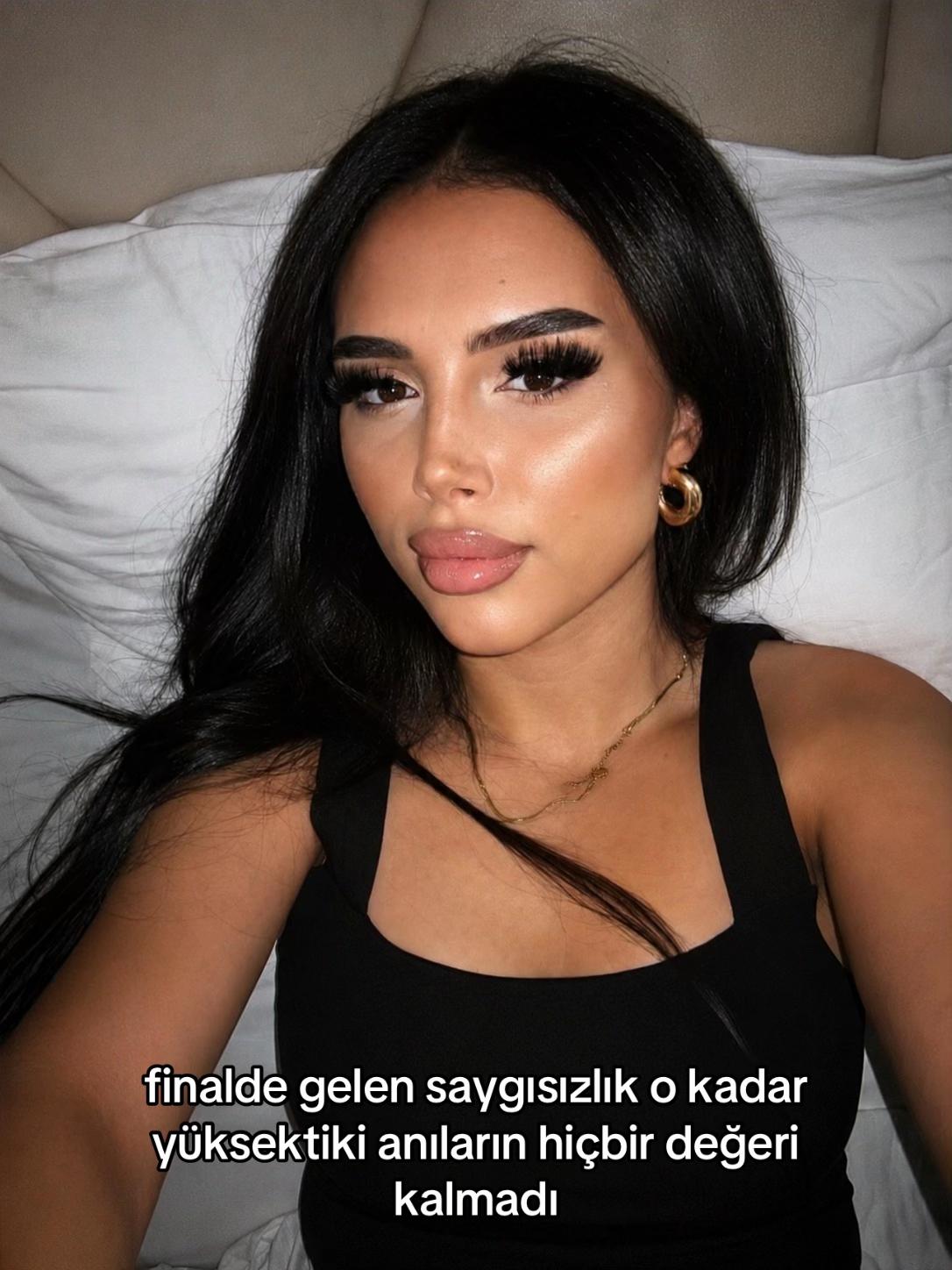 @𝐦𝐞𝐲𝐫𝐚 🐆
