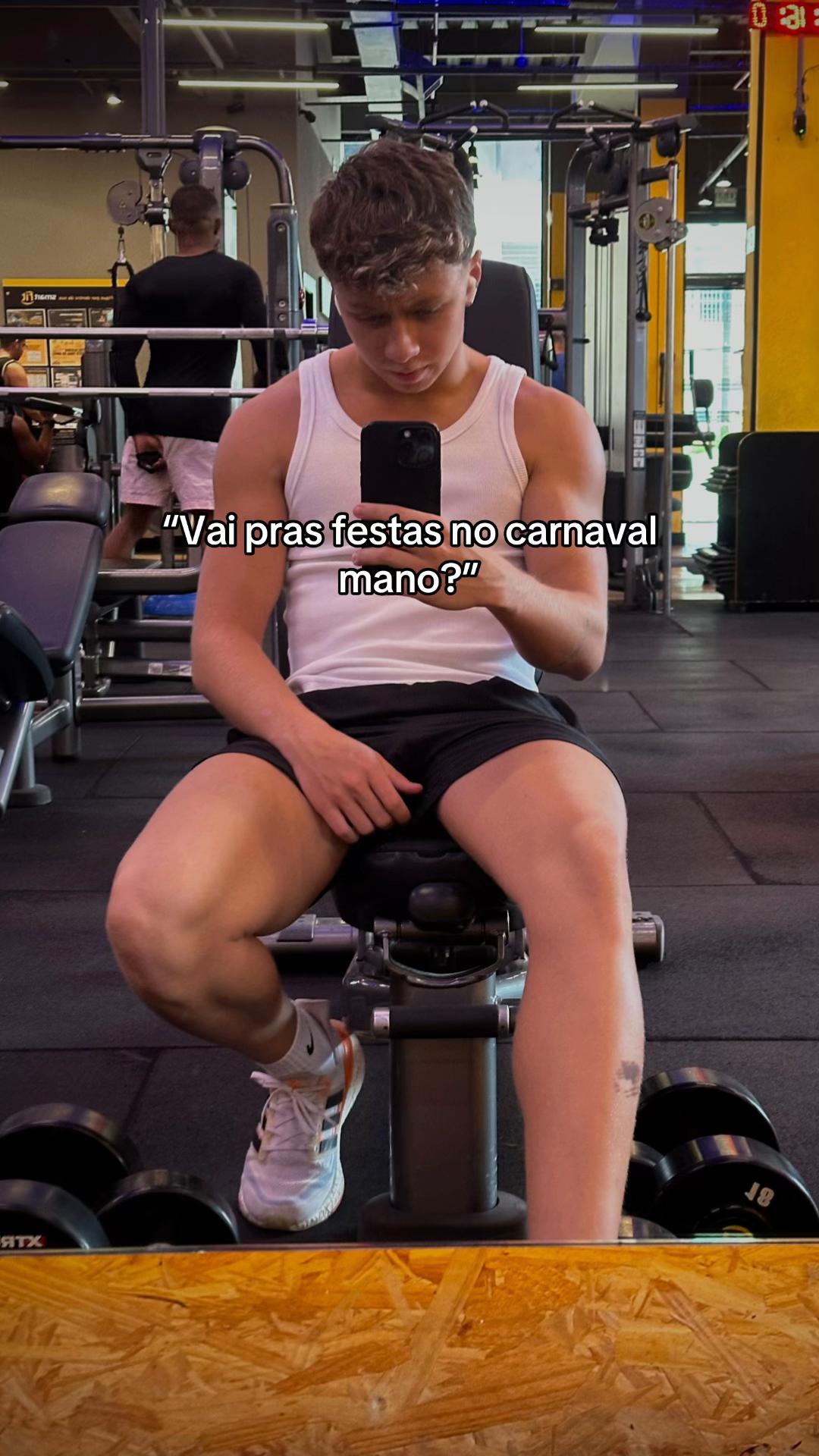 @Diego Volia 🦧
