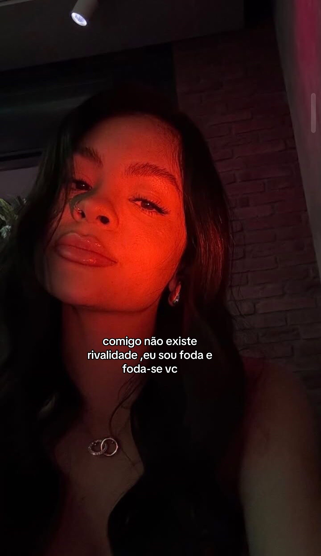 @👩🏻🏫