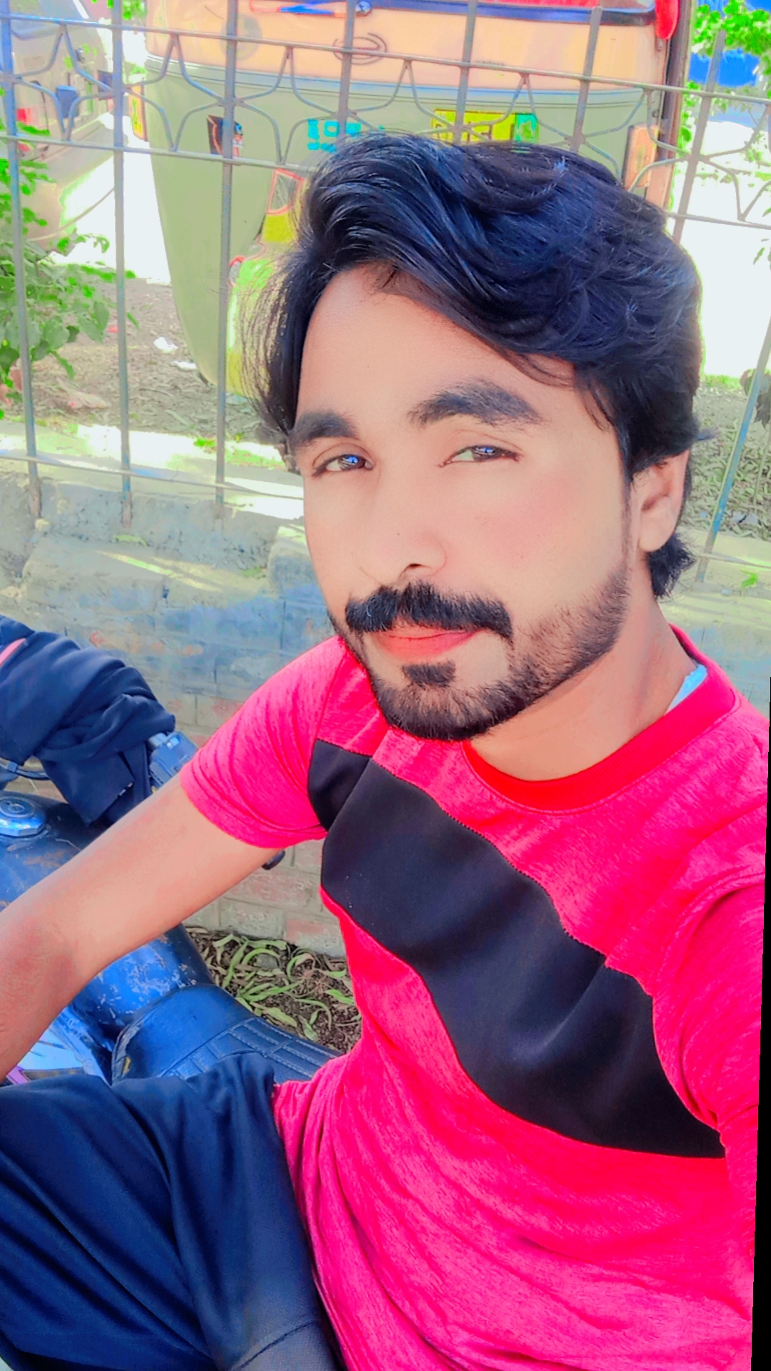 @waqas saqi422