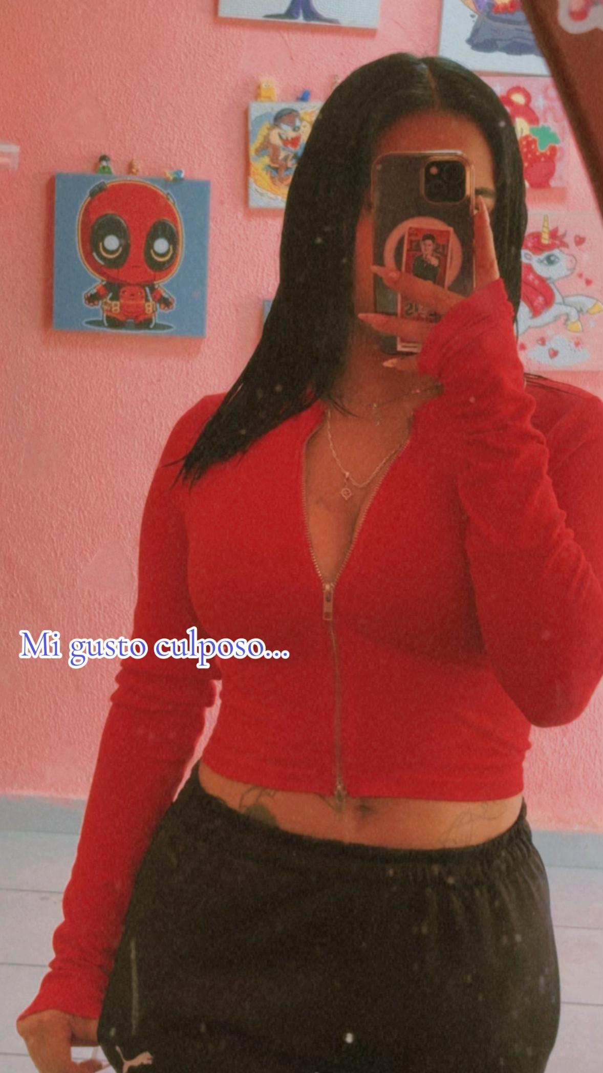 @👧🏽🫧✨