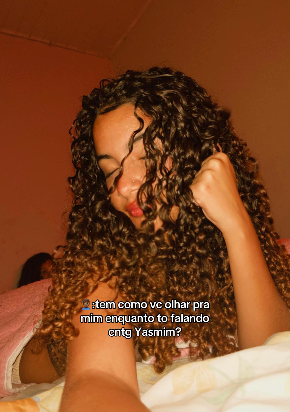 @yasmim