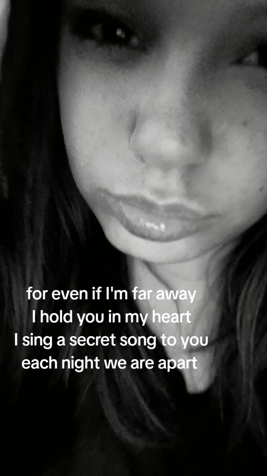 @𝔰𝔬𝔭𝔥🧟♀️🕷️