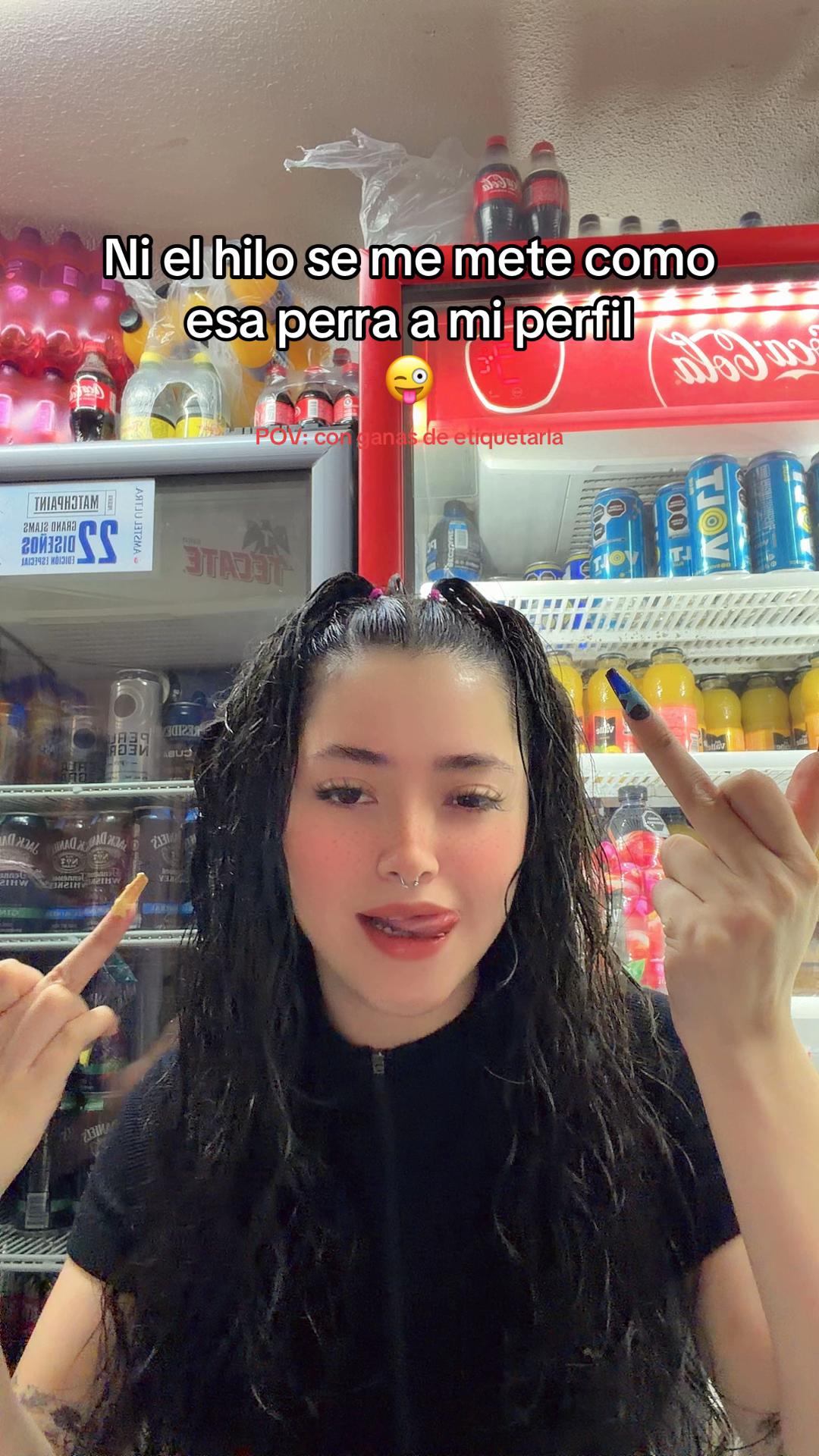 @Bby_Adriii_