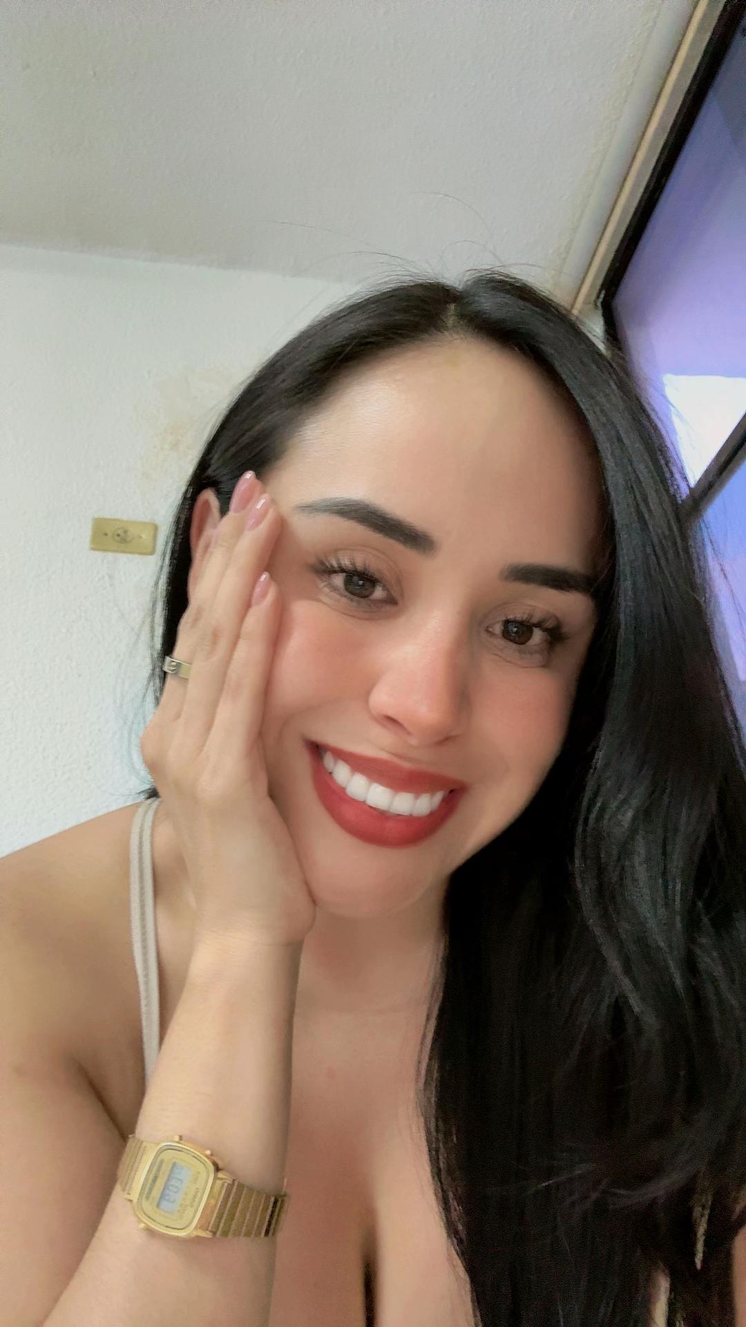 @Jsjfievskhs