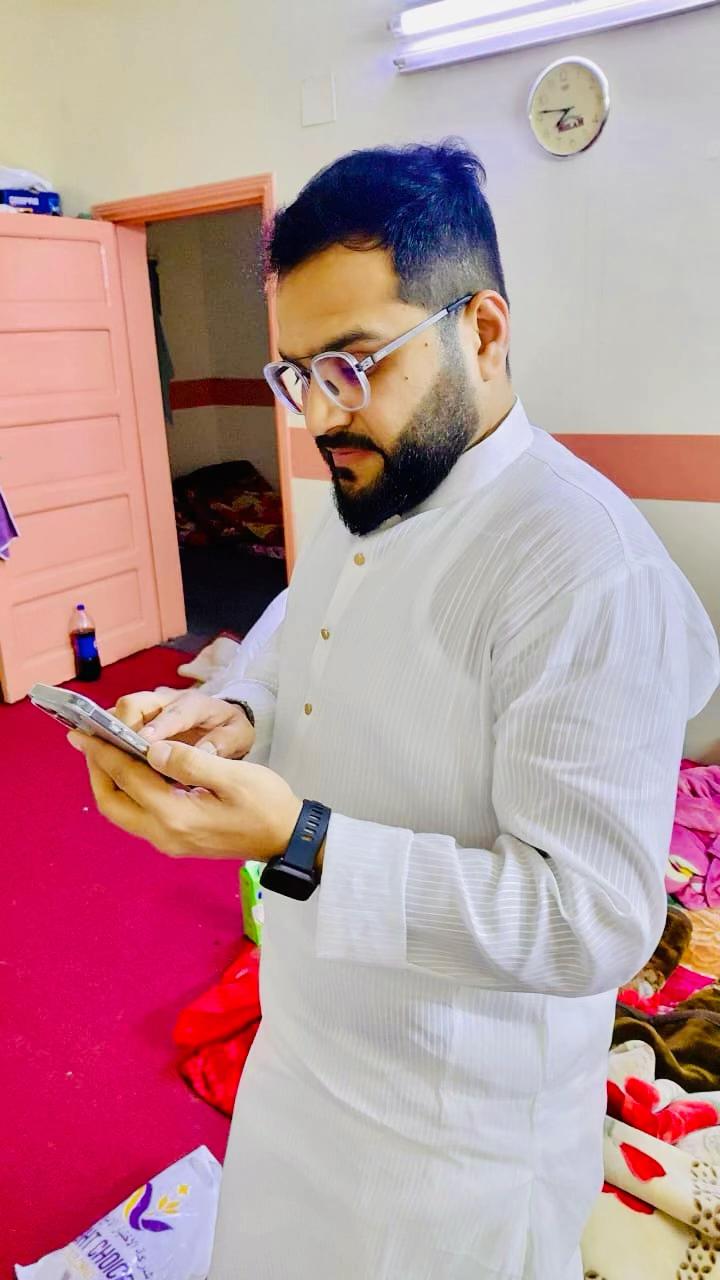 @zeeshanazmi8883