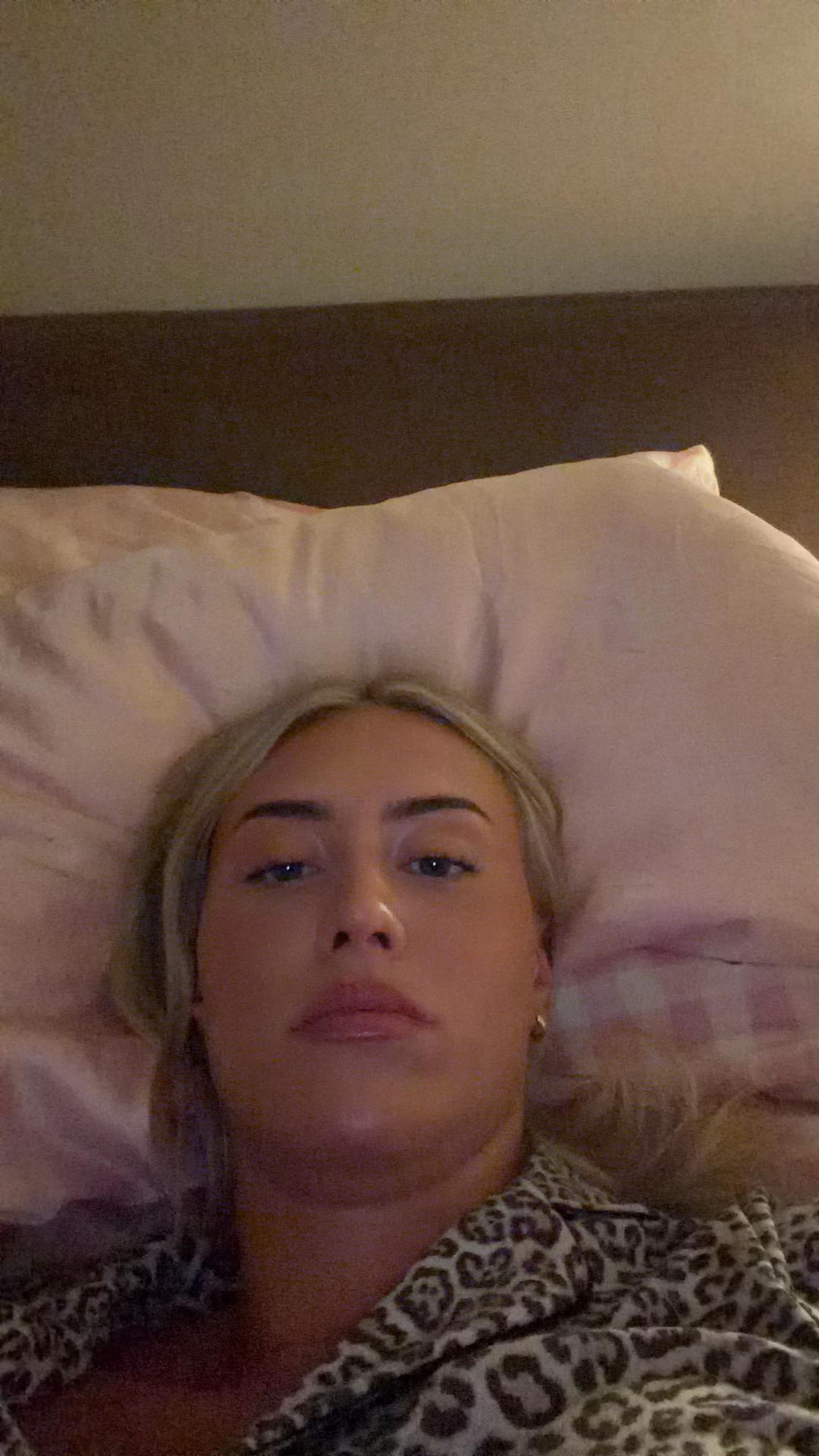 @flatwhiteasherbuv