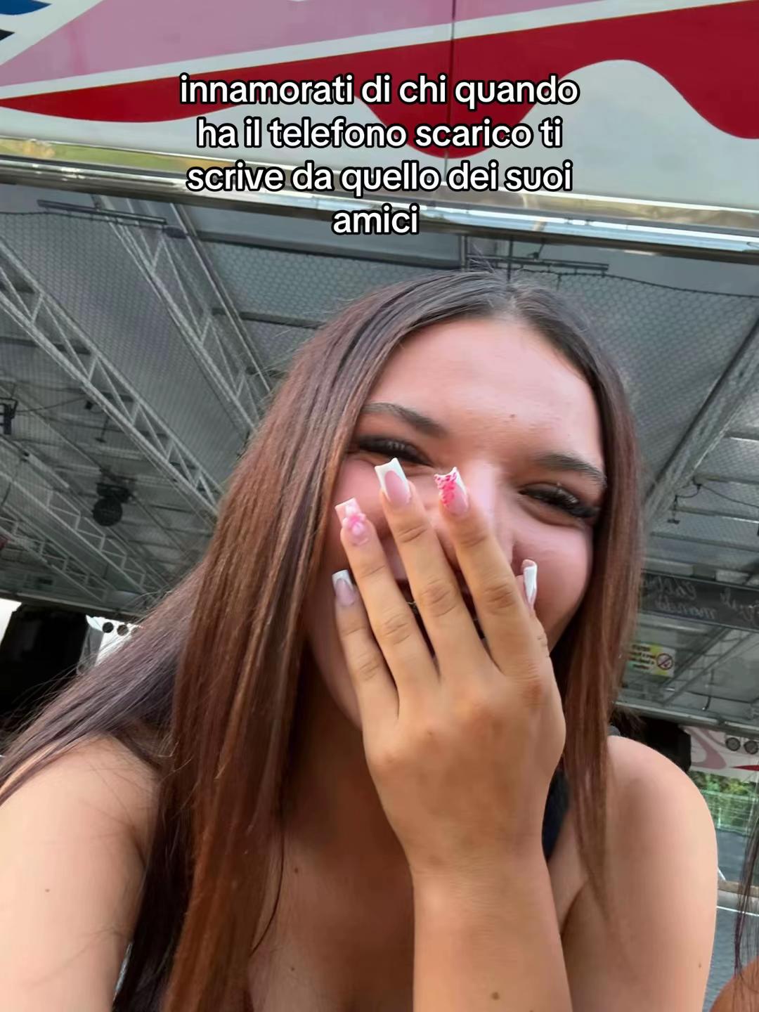 @𝓬𝓵𝓪