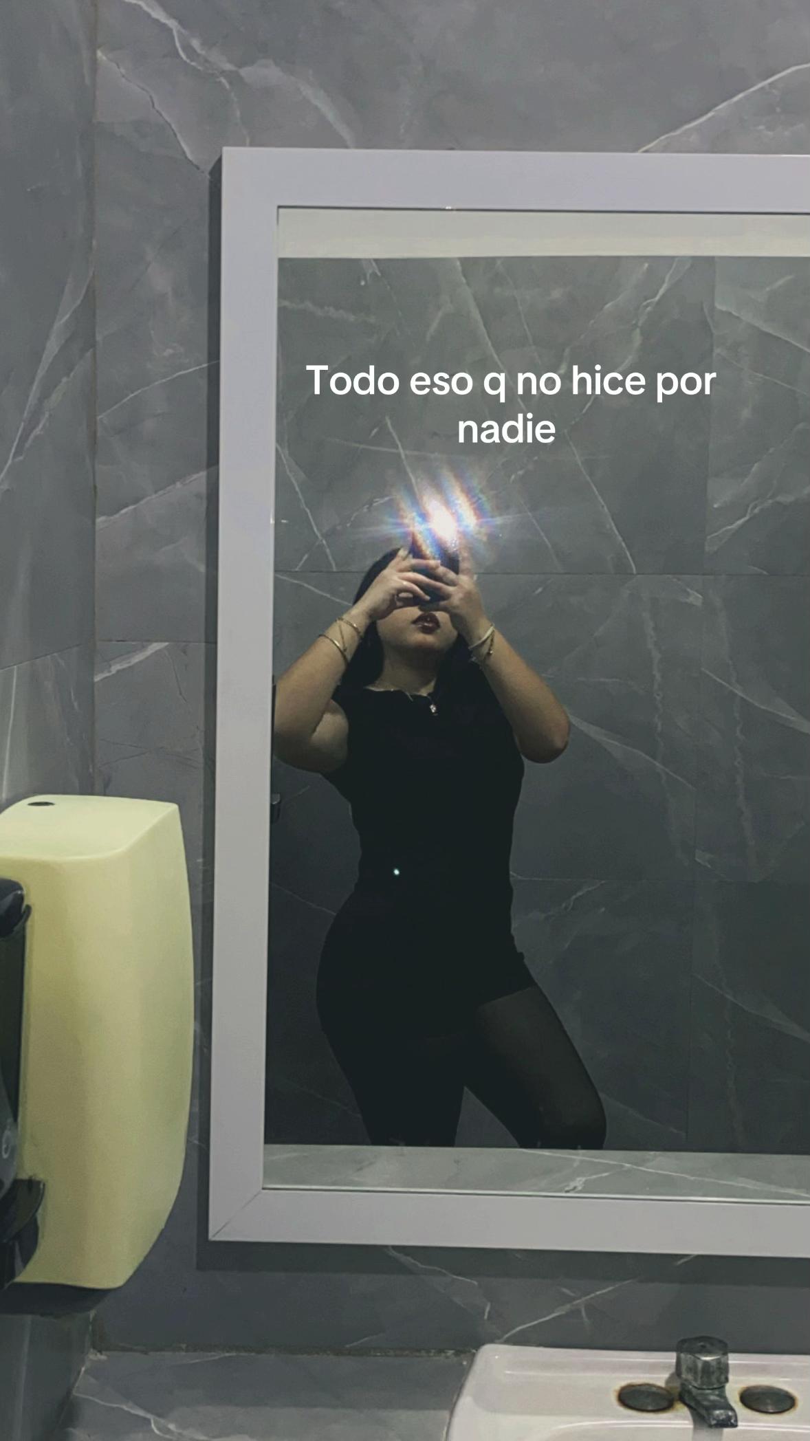 @Isita 🕷️