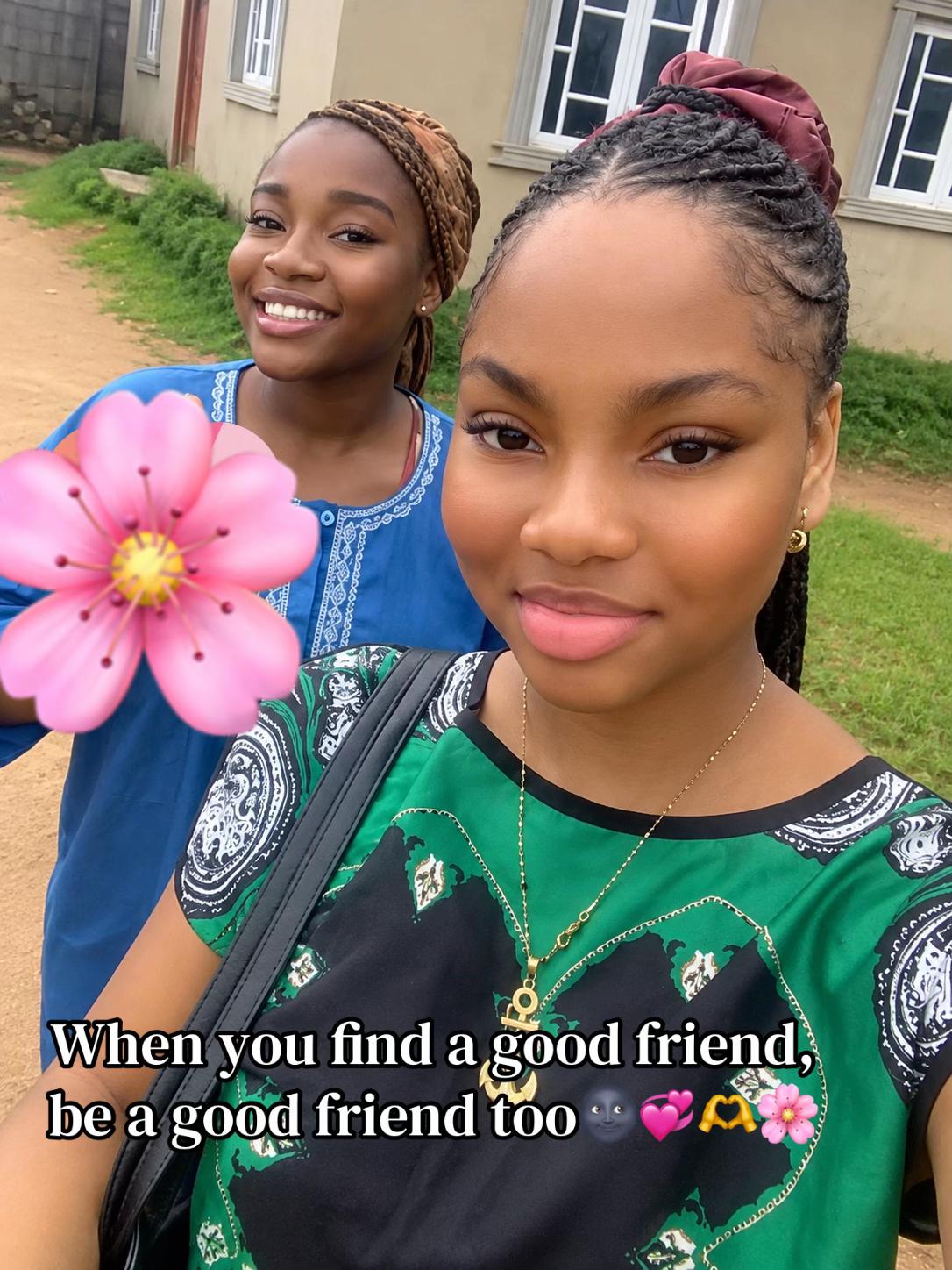 @DORA🌸🥰