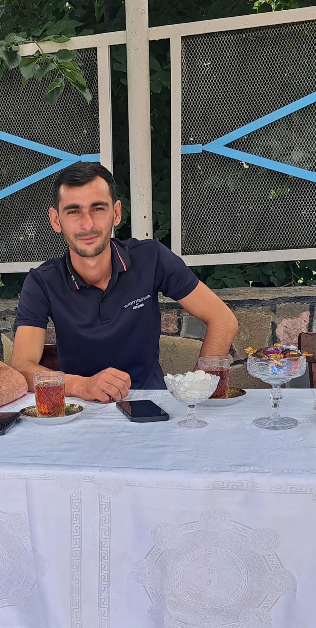 @rövşən