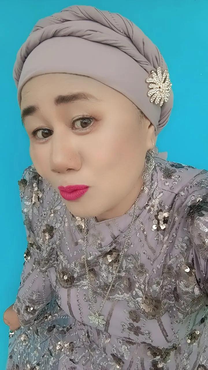 @Esna janda cantik  ✨🥰