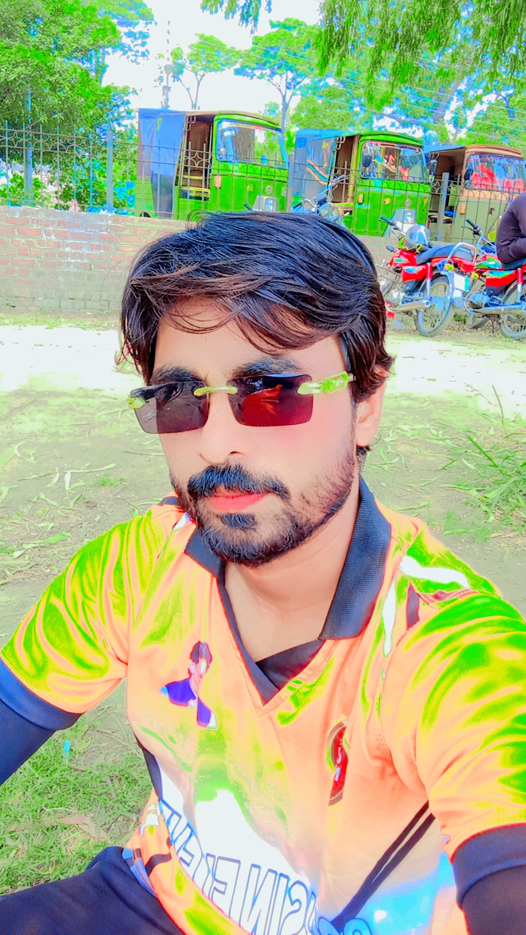 @waqas saqi422