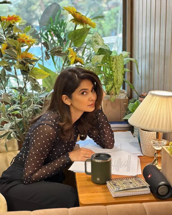 @Jennifer Winget