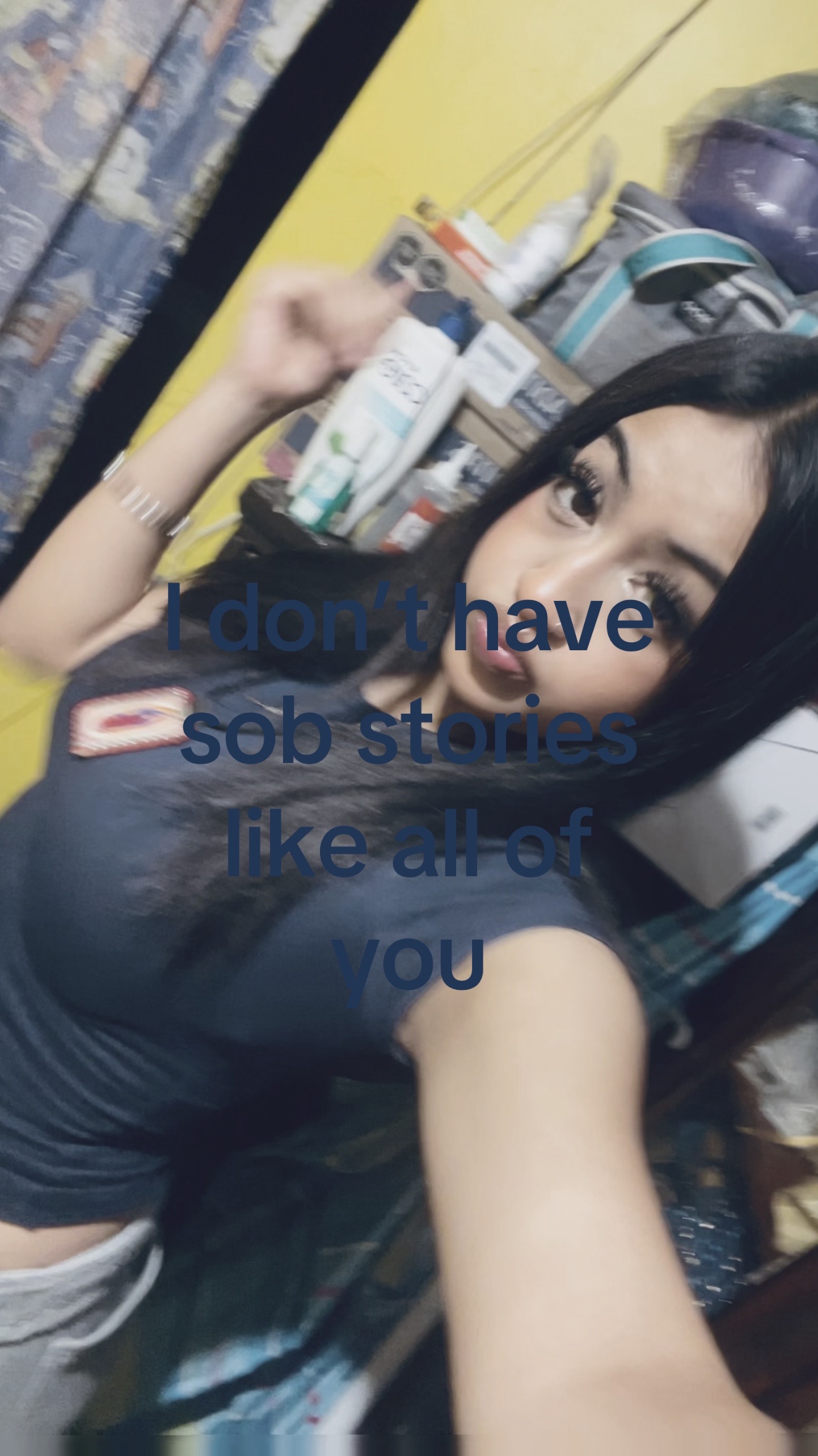 @￴￴