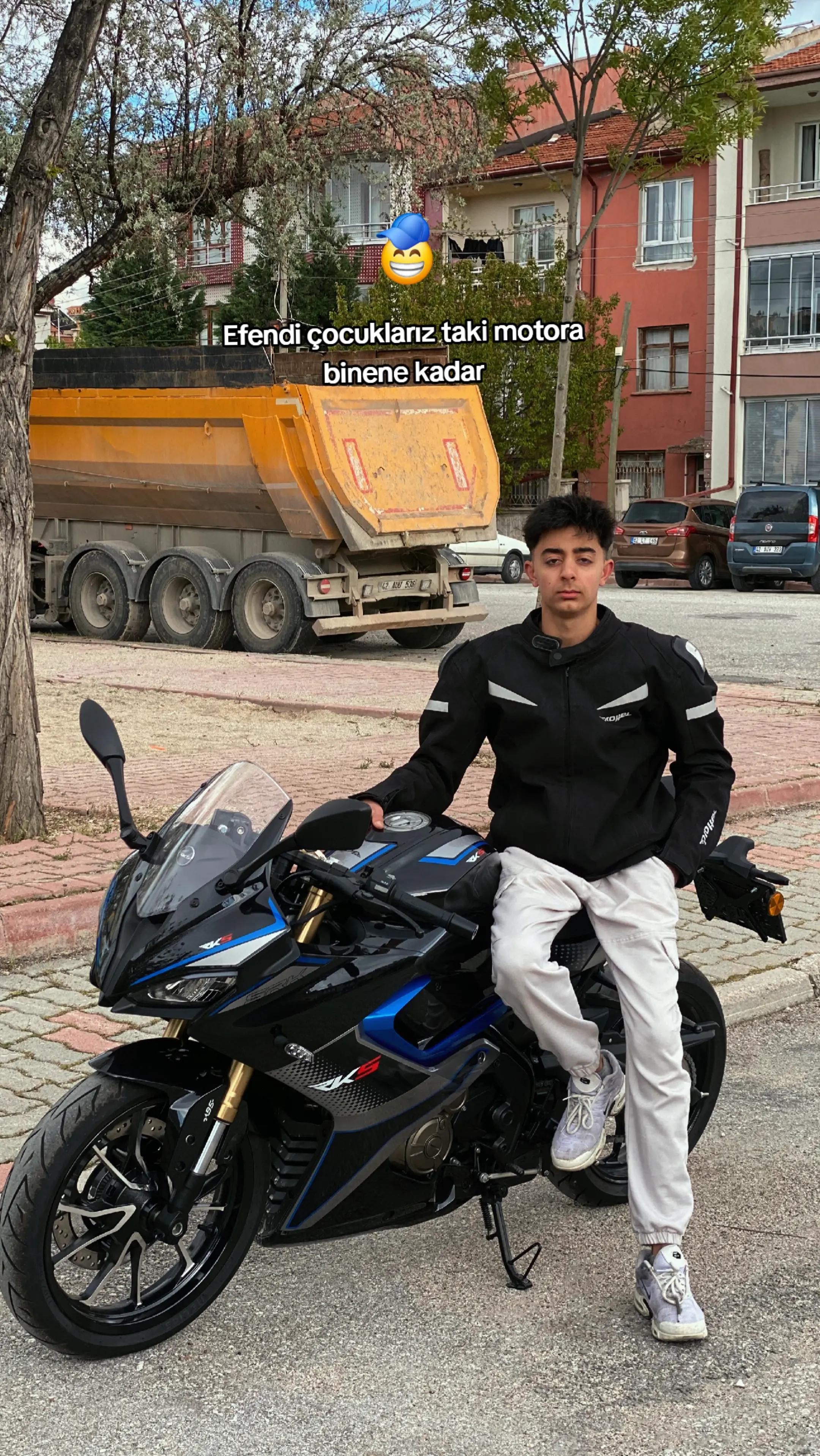 @Erhan Uzun