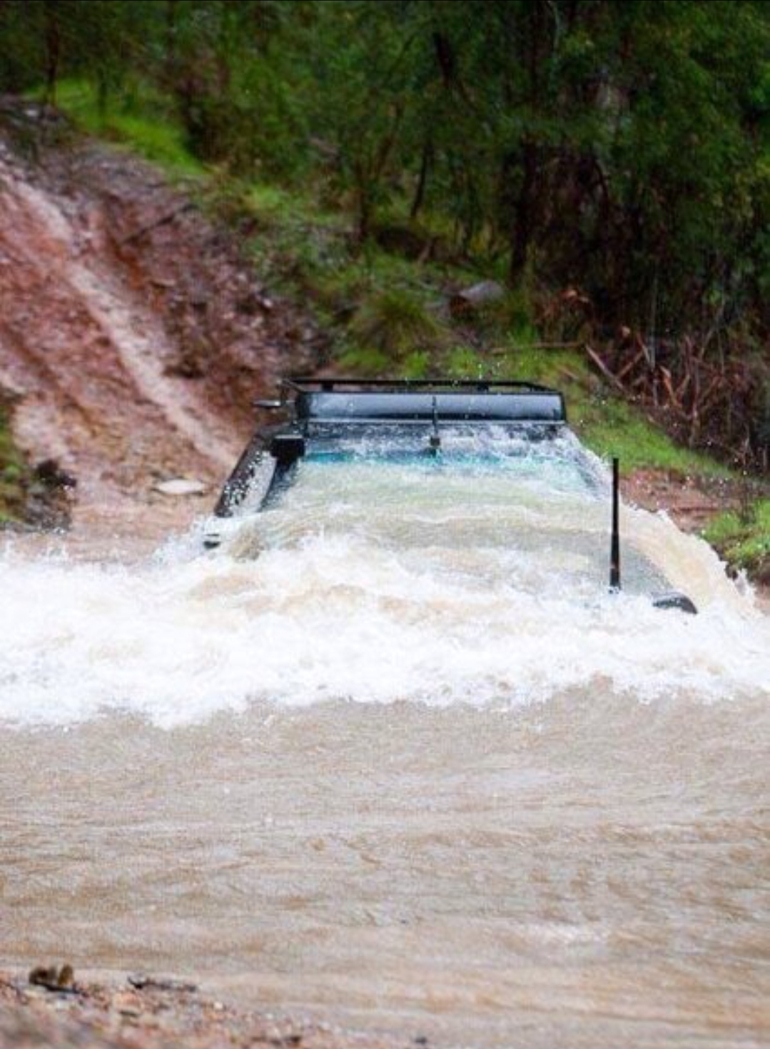 @Dirt Road 4x4