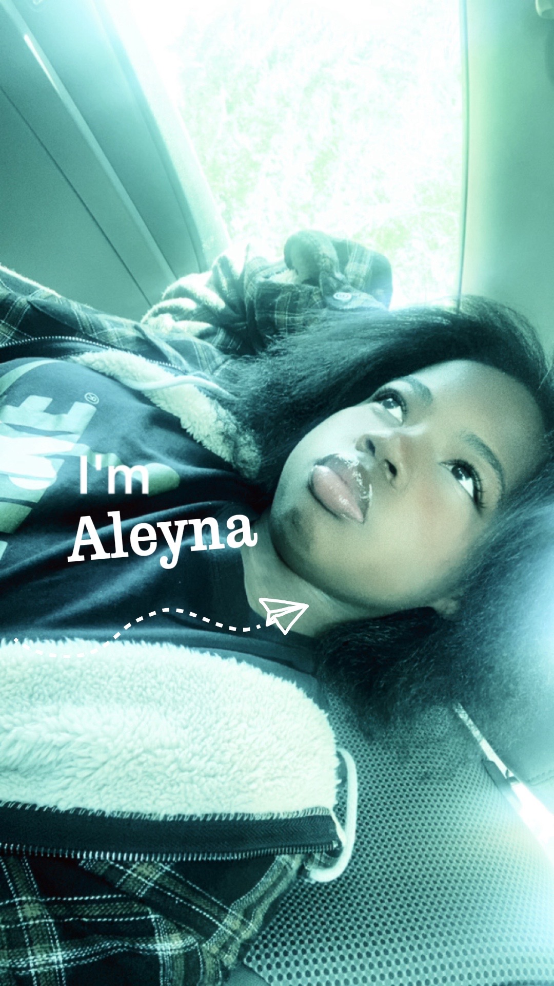@Aleyna buis ⊙⊝⊜