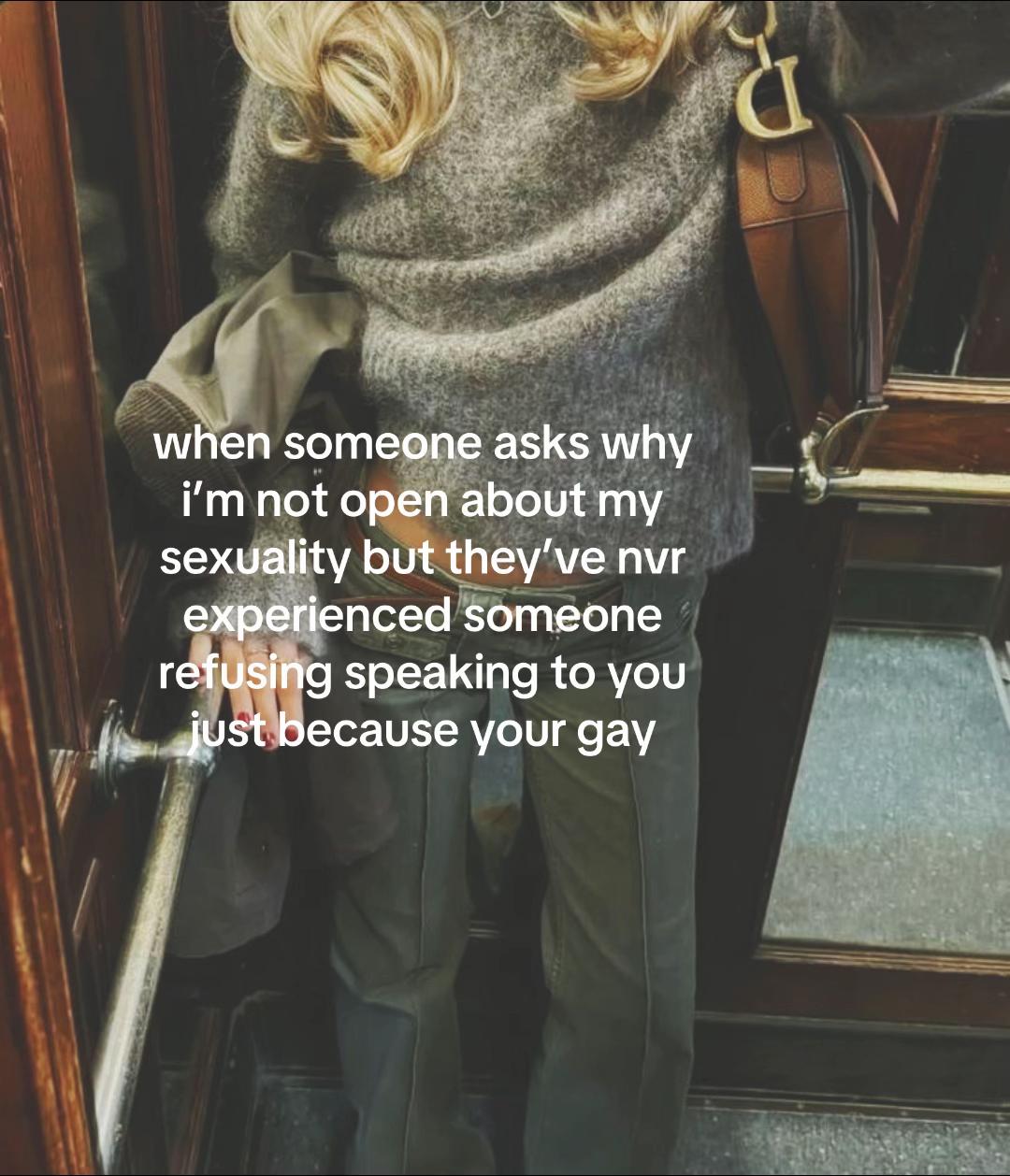 @𝒱 🪽