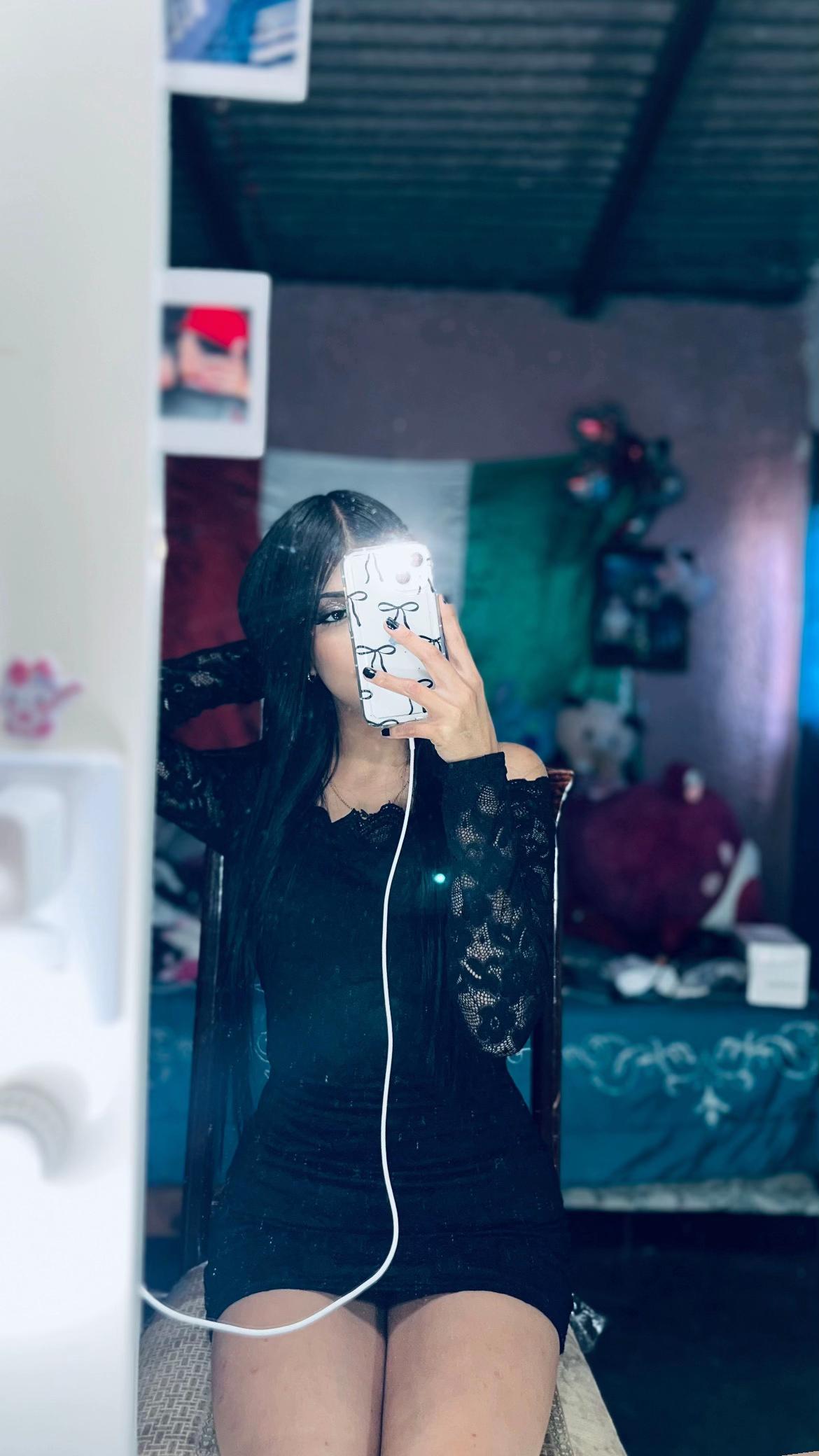 @𝓜𝓪𝓰𝓲.💋