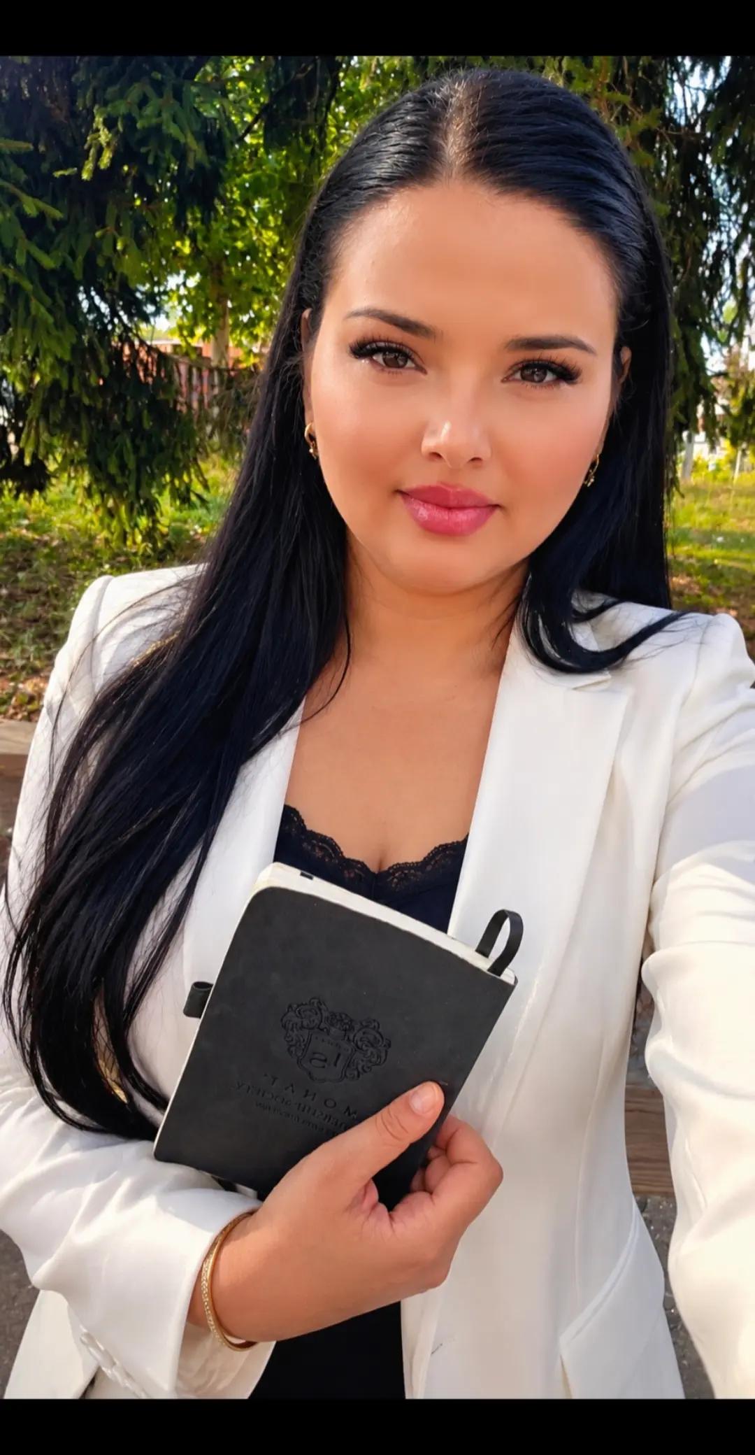 @Andreea - Catalina