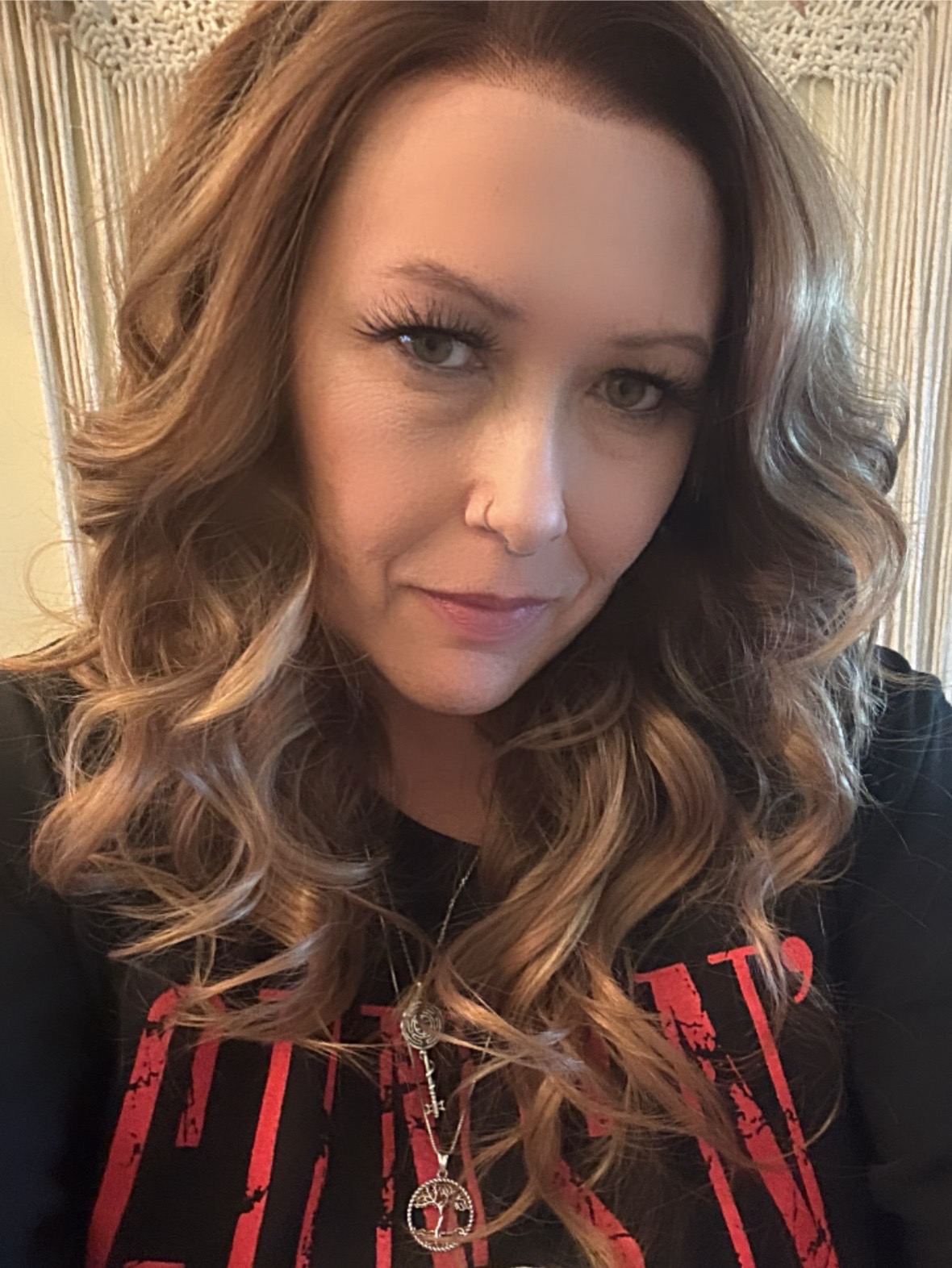 @GracefullyUnhinged