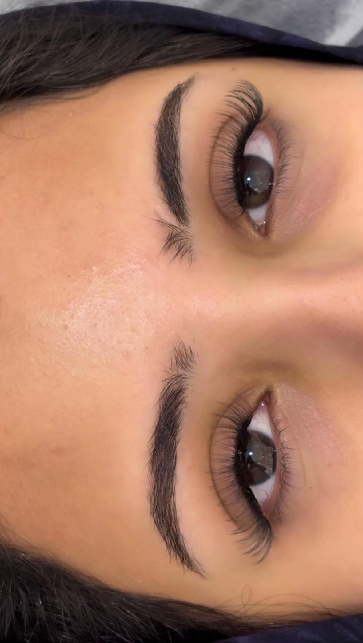 @صالون لاش بار | Lash Bar