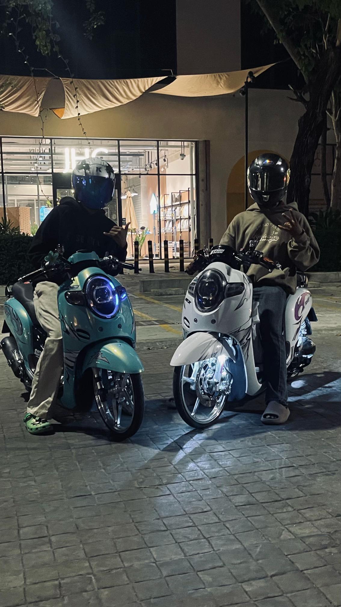 @BENZ ベンツ🤙🏼🇮🇩⚡️